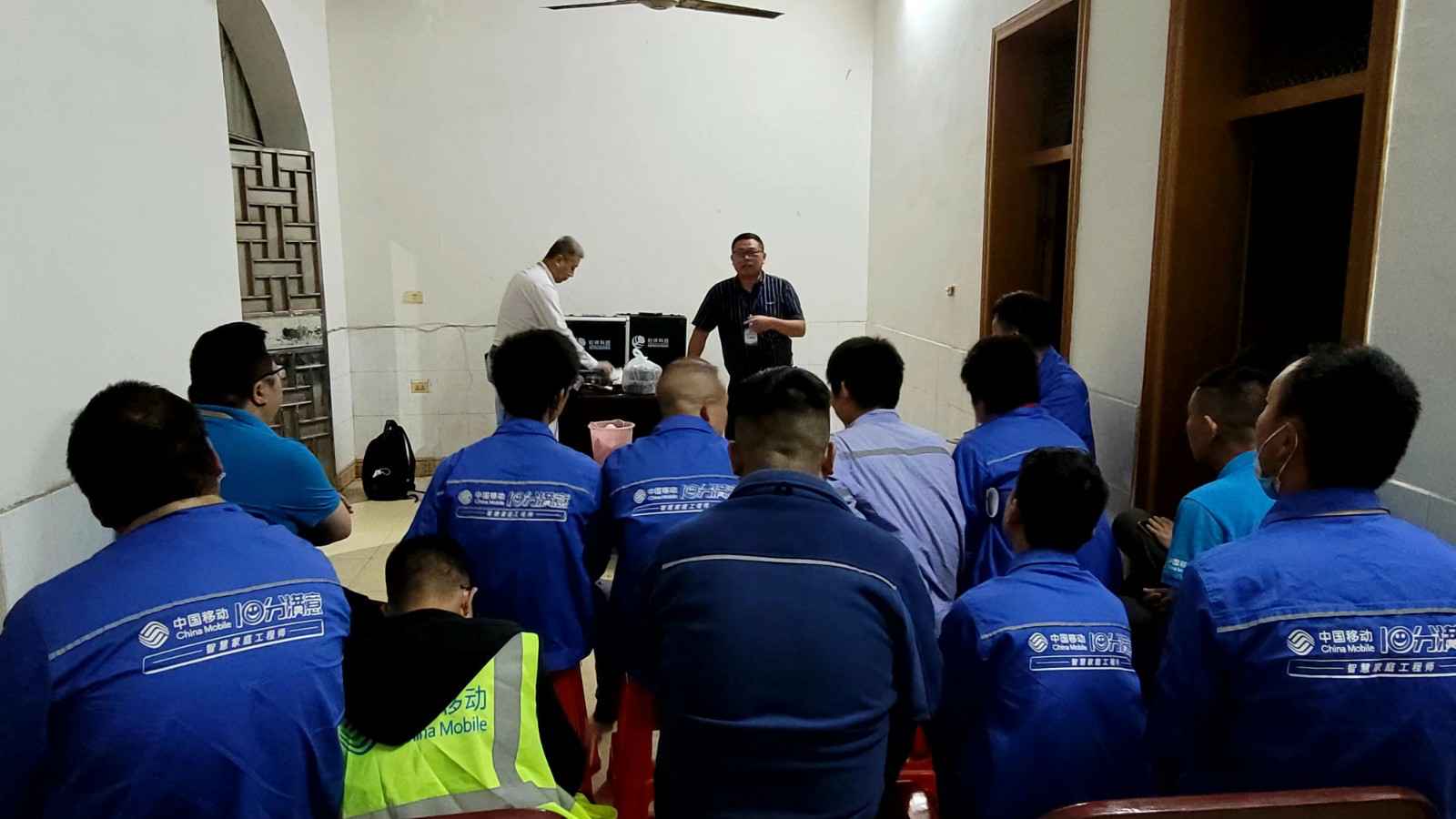 华体会平台-华体会(中国)为中移铁通有限公司安全用电培训